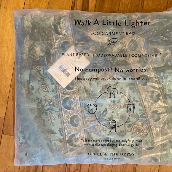 🌿 Folksong Robe- IN PKG 🌿 - Picture 11 of 14